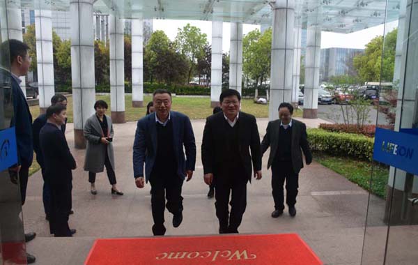 良性互動談合作，互利共贏求發(fā)展——安徽醫(yī)科大學(xué)黨委書記顧家山...